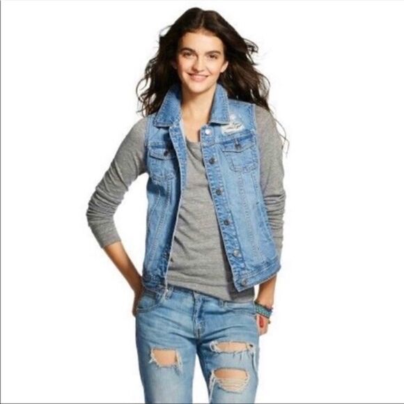 MOSSIMO DISTRESSED DENIM VEST OVERSIZED FIT XS - Picture 1 of 9